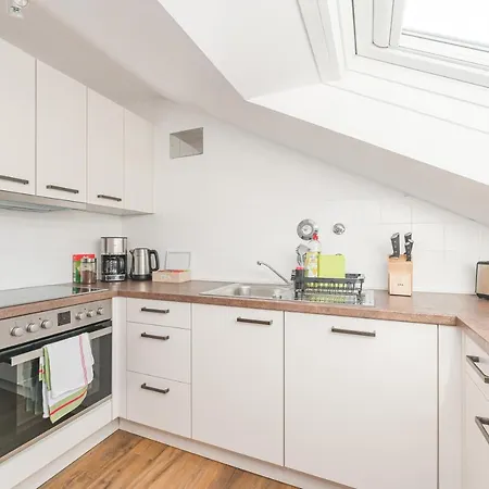 Apartament Business-Apartment - Flughafen & Messe - Parkplatz *